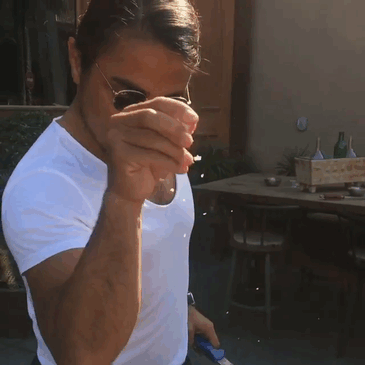 turkish-chef-salt-bae-nusret-gokce-10.gif